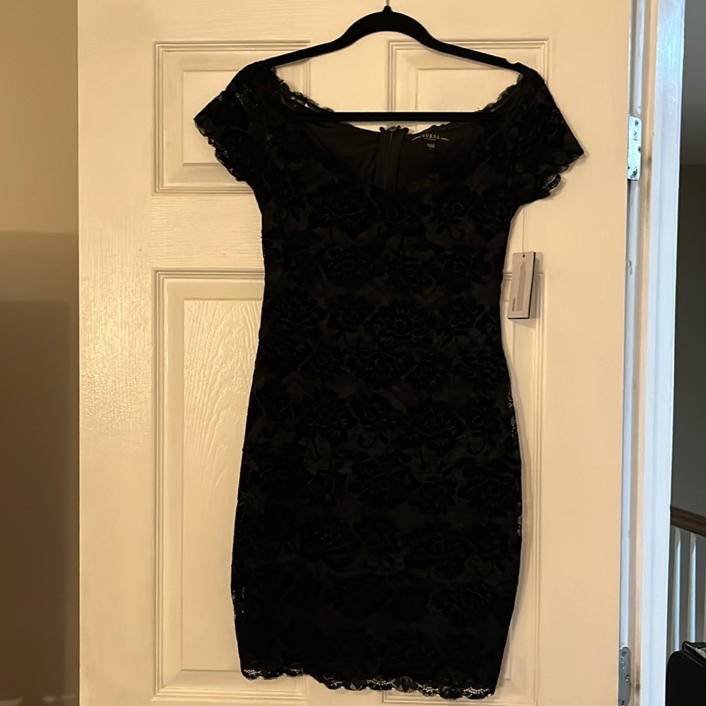 Brand New Guess LBD size S